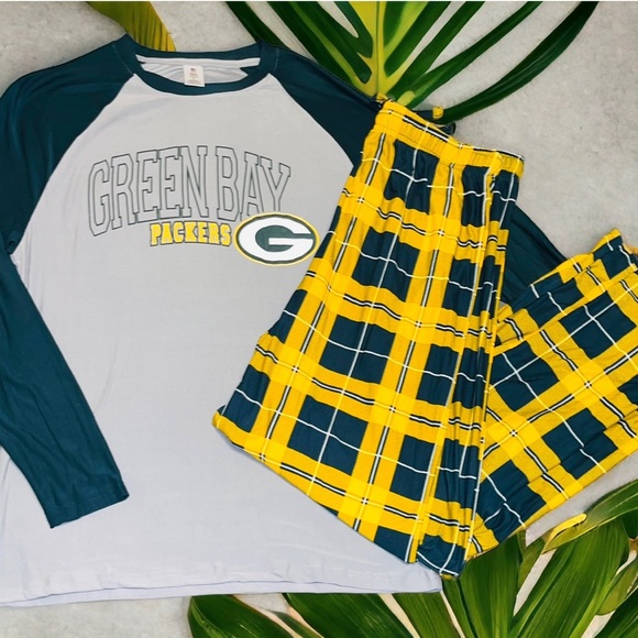 Green Bay Packers Men's / Women's Pajamas / Sleepware. Great for CHRISTMAS! - Picture 1 of 3